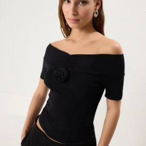 Women's Plain Short Slim Blouse