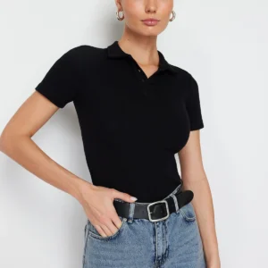 Women's Plain Short Fitted Blouse